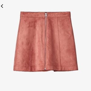Aritzia Wilfred free skirt size 4 cider gold